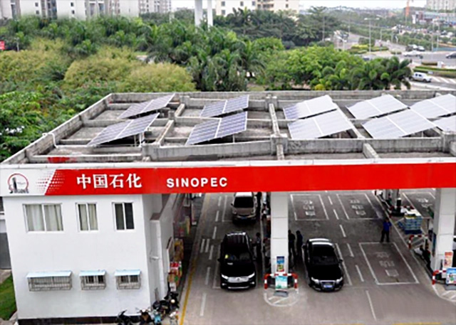 شركة البترول الصينية تضع أول مشروع لتوليد الطاقة الكهروضوئية موضع التنفيذ في محطة وقود في هونغ كونغ